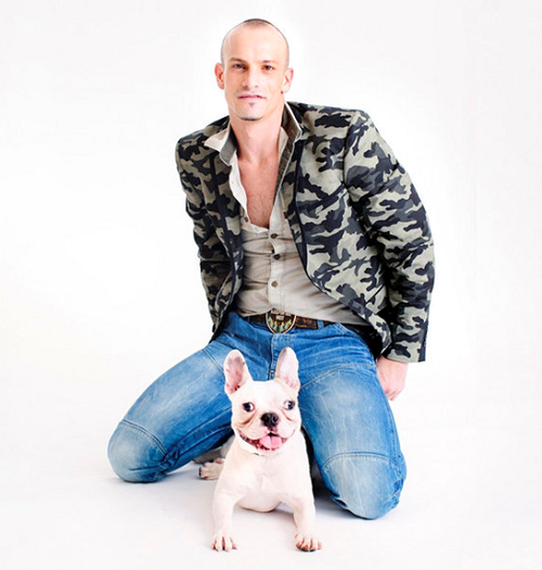 被惡意強暴感染愛滋病的保羅（Paulo），和改變他人生的法鬥史德（Stud），芝加哥。