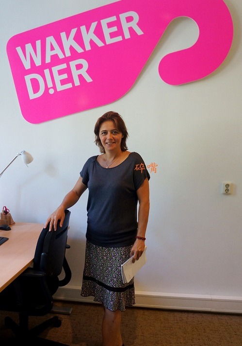 動物覺醒的資深廣宣人員歐曼特(Hanneke van Ormondt)。 碎嘴/攝