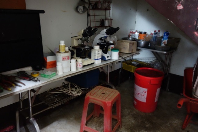 非法繁殖廠的大量動物用藥來源也是追查重點。台灣動物新聞網資料照