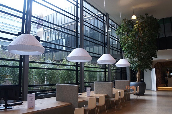 洛堡大學醫學中心院內一隅。碎嘴/攝