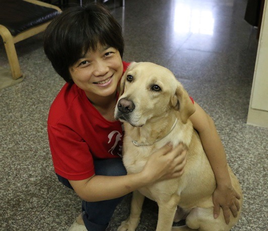 「我要當妳的小跟班!」Attis用行動回報媽媽。林佳蓁/攝