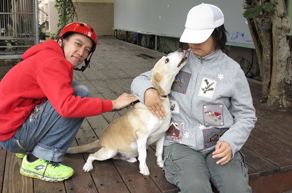 被德蘭啟智中心認養後，米格成為院生熱愛的陪伴犬。蕭士塔/攝