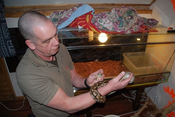 身為調查員要十分用功，學習各種動物相關知識。這樣不管遇到什麼動物，才能儘量提協助。 偉伯斯/提供