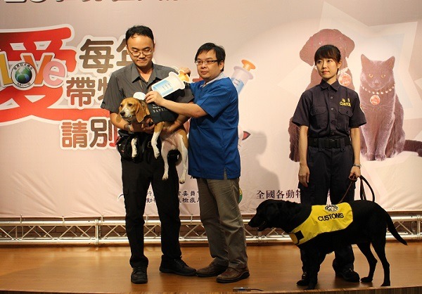 協助政府防疫是獸醫師責無旁貸的工作。 李娉婷/攝