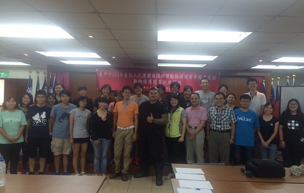 為了委託民間團體的員工或志工進行動物保護案件稽查，台中市動保處早在今年8月20日就開辦了訓練課程。 取自台中市動保處官網