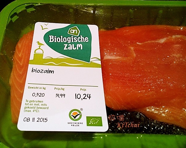 歐盟有機認証（標籤右下角的綠底白葉）的鮭魚。KiTchui/攝