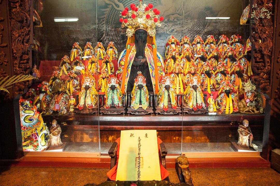 在執行計畫前，主委林安樂還先請示過財神爺是否恩准，最後獲得財神爺「可」的回覆。　取自北港武德宮-財神開基祖廟臉書