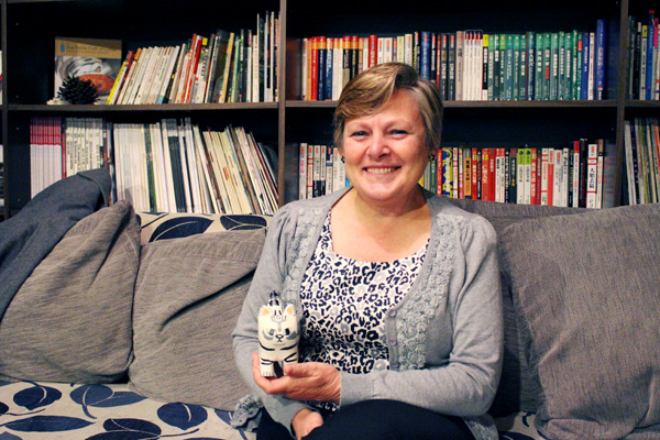 Pauleen Bennett本身也是位愛狗人，目前家中養了12隻狗、1隻貓。　何宜/攝