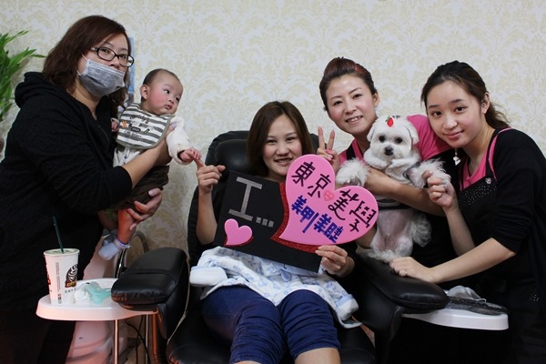 Be在店裡很受歡迎，客人、員工都喜歡。　江幸芸/攝