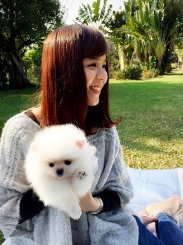 鄭寧和愛犬Ninky。　NINKYPUP/提供