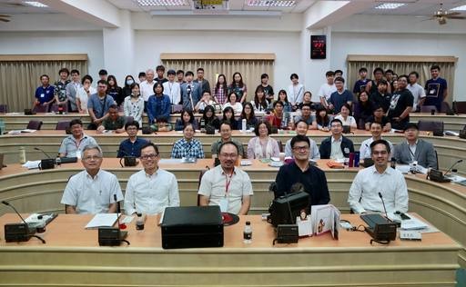 2018國際生物多樣性日南華大學以「新舊環境、文化永續」之主題進行研討。南華大學/提供