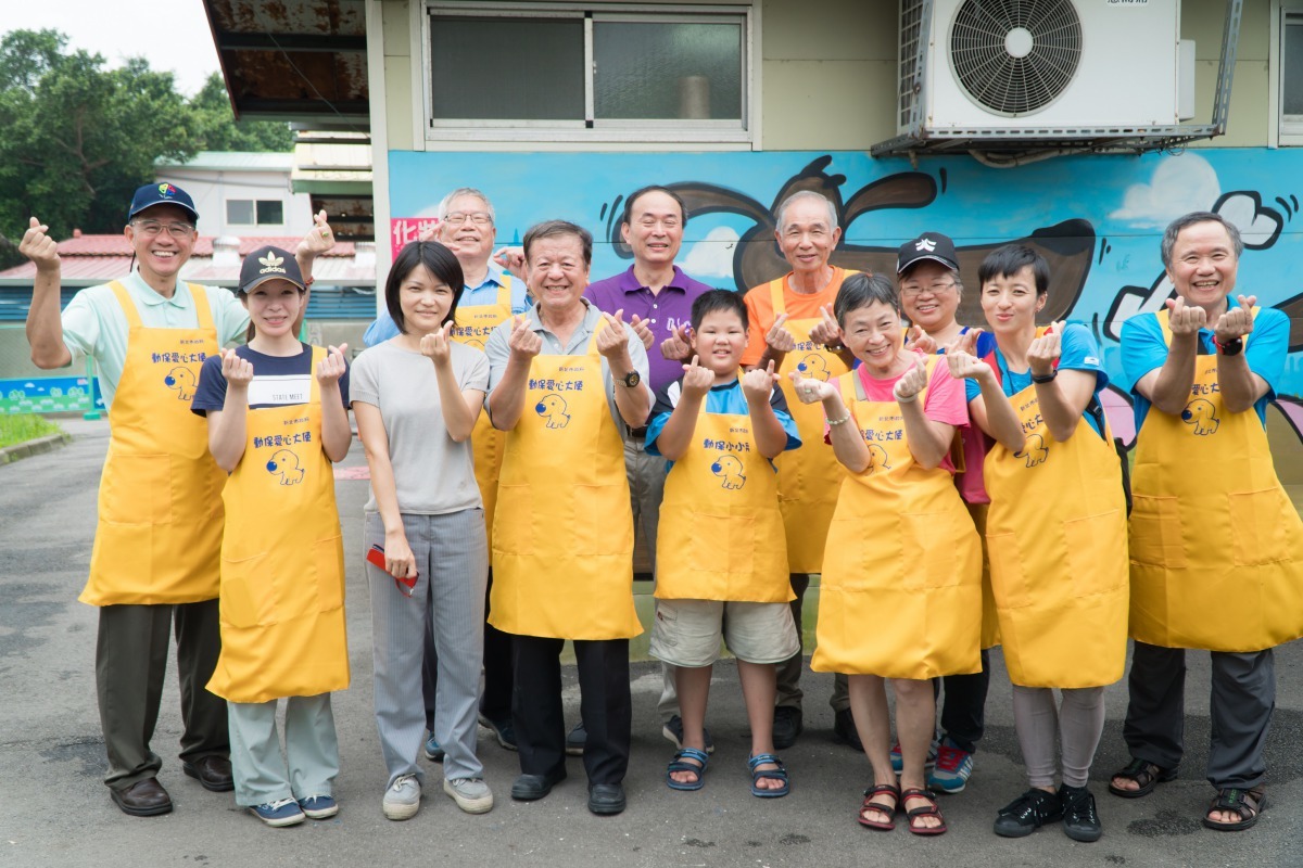 新北市動保處歡迎大家加入毛寶貝生命教育中心的生命教育志工行列。劉凱/翻攝