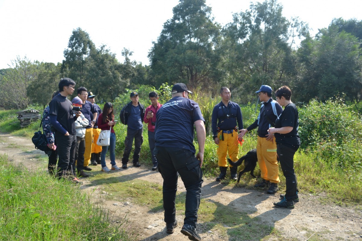 國內各單位搜救犬工作者與來自德國的訓練師朋友開始了一場為期五天技術交流盛會。周聰吉/提供