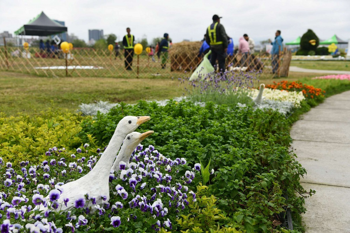 三重鴨鴨公園設置鴨鴨主題設施，並搭配假日活動，打造大小朋友休憩好去處。新北市政府/提供