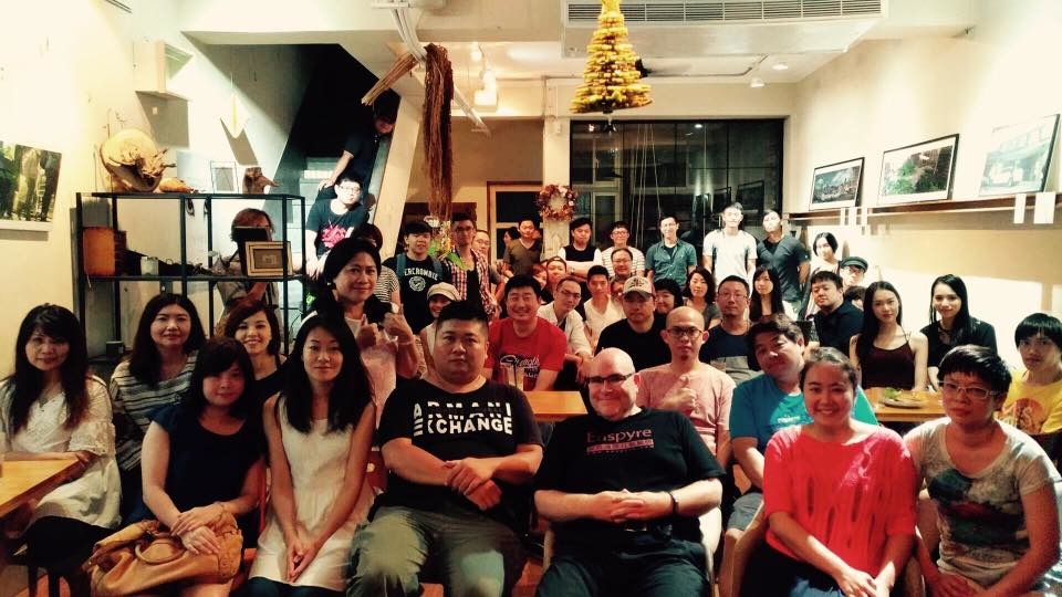 「台北散歩」作者分享會吸引大批關心流浪動物的民眾參與。林北/提供