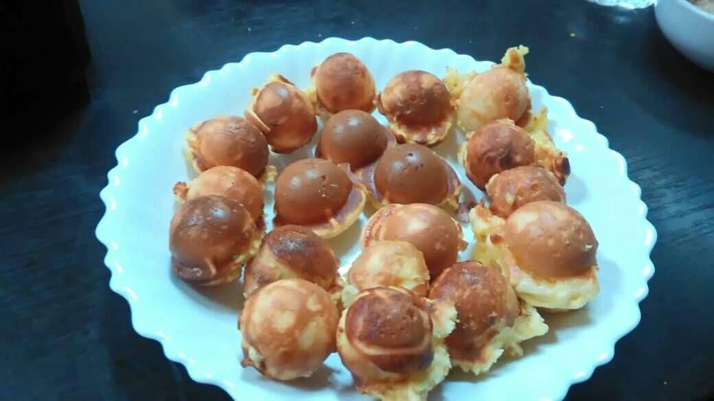 烤好的鳥蛋皮脆酥黃,看起來頗為可口。圖/呂佩真提供