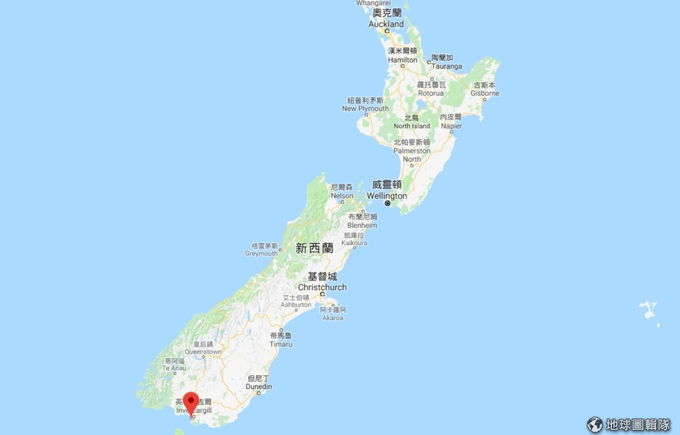 圖中紅色地標處就是位於紐西蘭南地省的歐茂宜村，當地有十分豐富的動植物生態。 地球圖輯隊