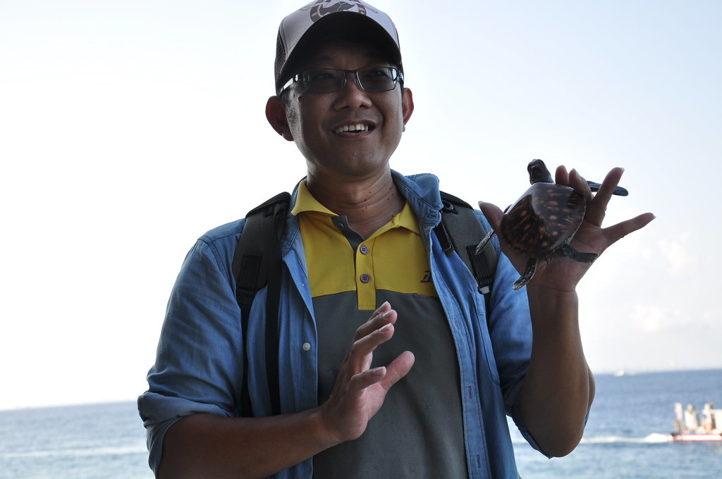 小琉球環保標章旅館正友好的老闆蔡正男,他也是自然生態解說員。孫文臨攝