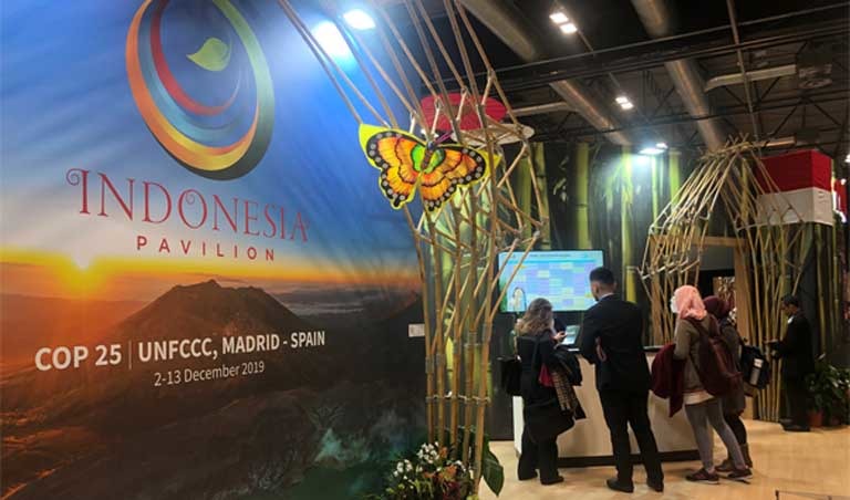 印尼在馬德里COP25會場的會館,PT NSHE在此進行簡報。Justin Catanoso攝,Mongabay提供。