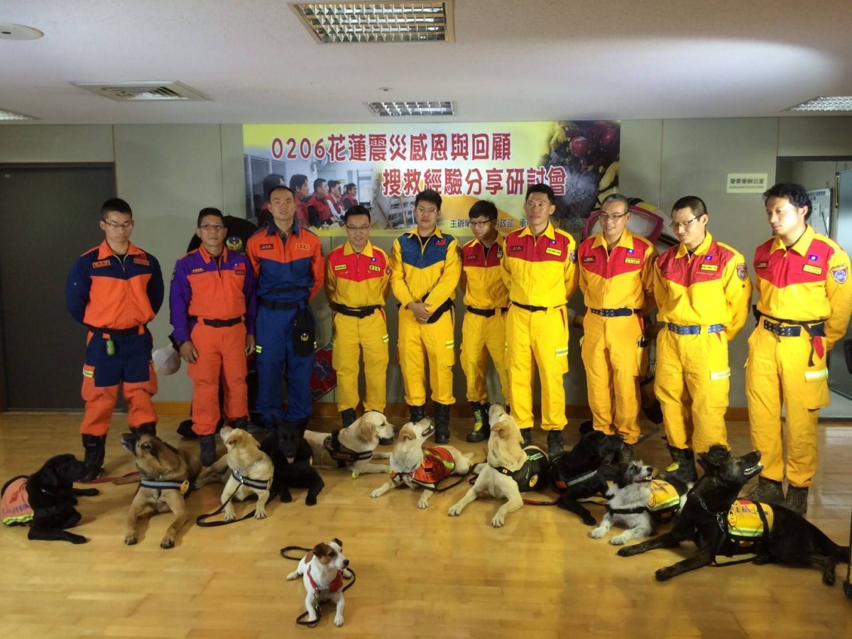 此活動是國內少數搜救犬因執行任務被表揚的活動，雖然是象徵性意義大於實際用處，但這麼多年以來至少慢慢地已經開始有人知道搜救犬是不可缺的了。周聰吉/提供
