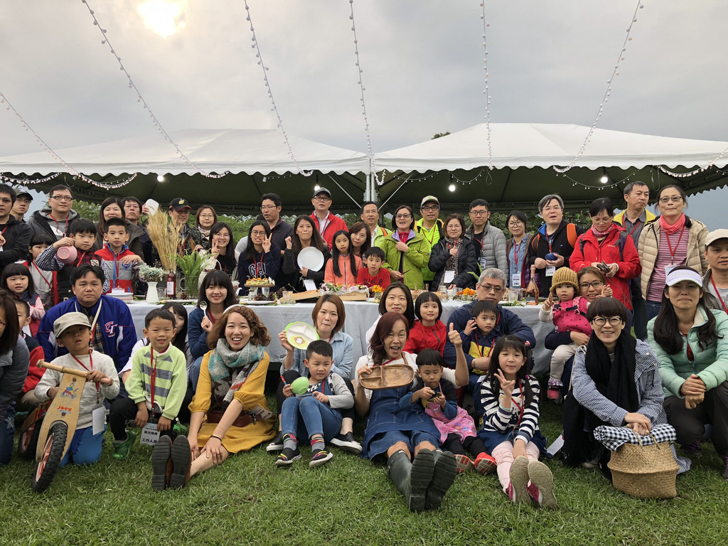 賞螢活動結合套裝行程，報名十分踴躍，創造社區體驗產值。攝影：廖靜蕙