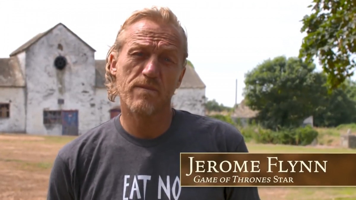 Jerome Flynn為PETA拍攝宣傳片。（Youtube影片截圖：PETA）