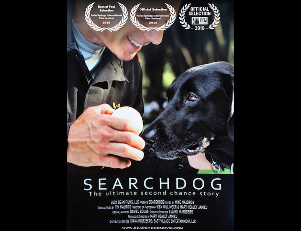 Ruby於2016年參與了紀錄片「搜救犬(SEARCHDOG)」的拍攝,電影講述了搜救專家和警犬的人犬故事,亦細緻地描述了Ruby的成長變化。