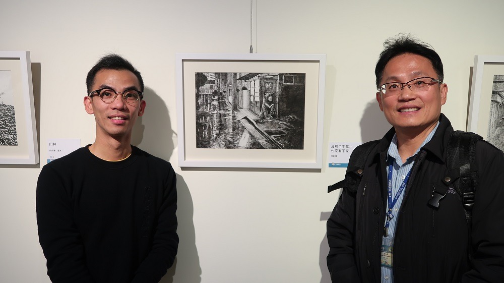 戴延任另一特色作品，是用代針筆創作的「離鄉背井」動物系列畫作。屏東縣政府/提供