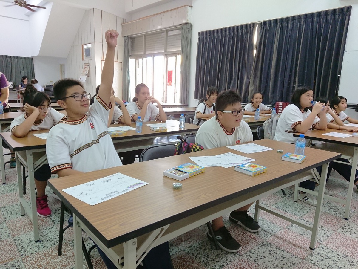 來自山區的學生對海洋生態保育課程相當有興趣。台中市農業局/提供