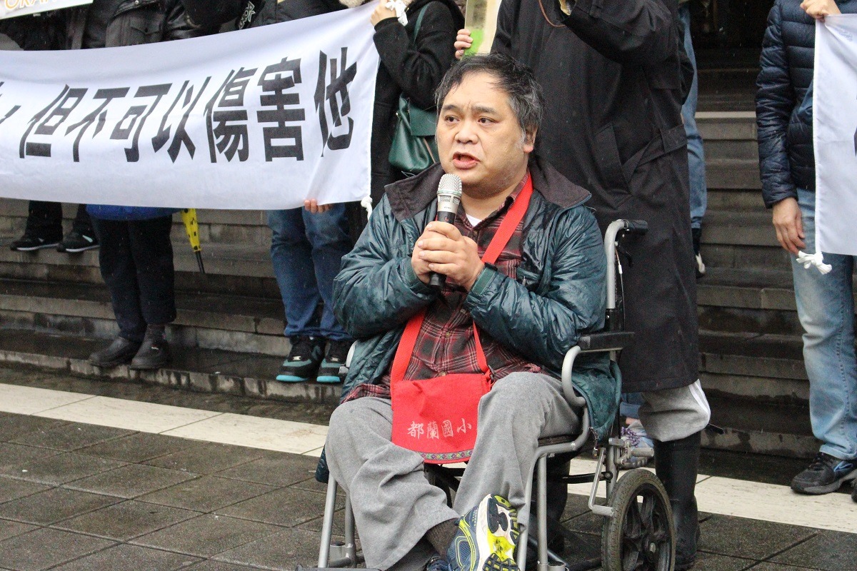 黃泰山強調，動保人士爭取的對虐待動物行為重罰不只針對貓狗，就算是老鼠、魚、雞等動物，也不該虐待。　李娉婷/攝