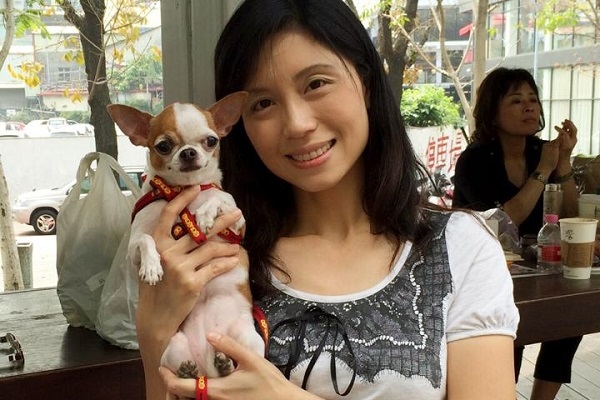李心儀因為愛犬小米而接觸動保。 李心儀/提供