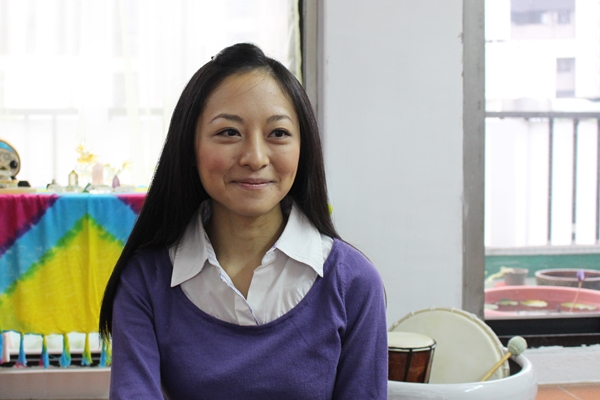 動物溝通師張婉柔接觸許多重症毛孩，協助飼主了解牠們最後的心願。　江幸芸/攝