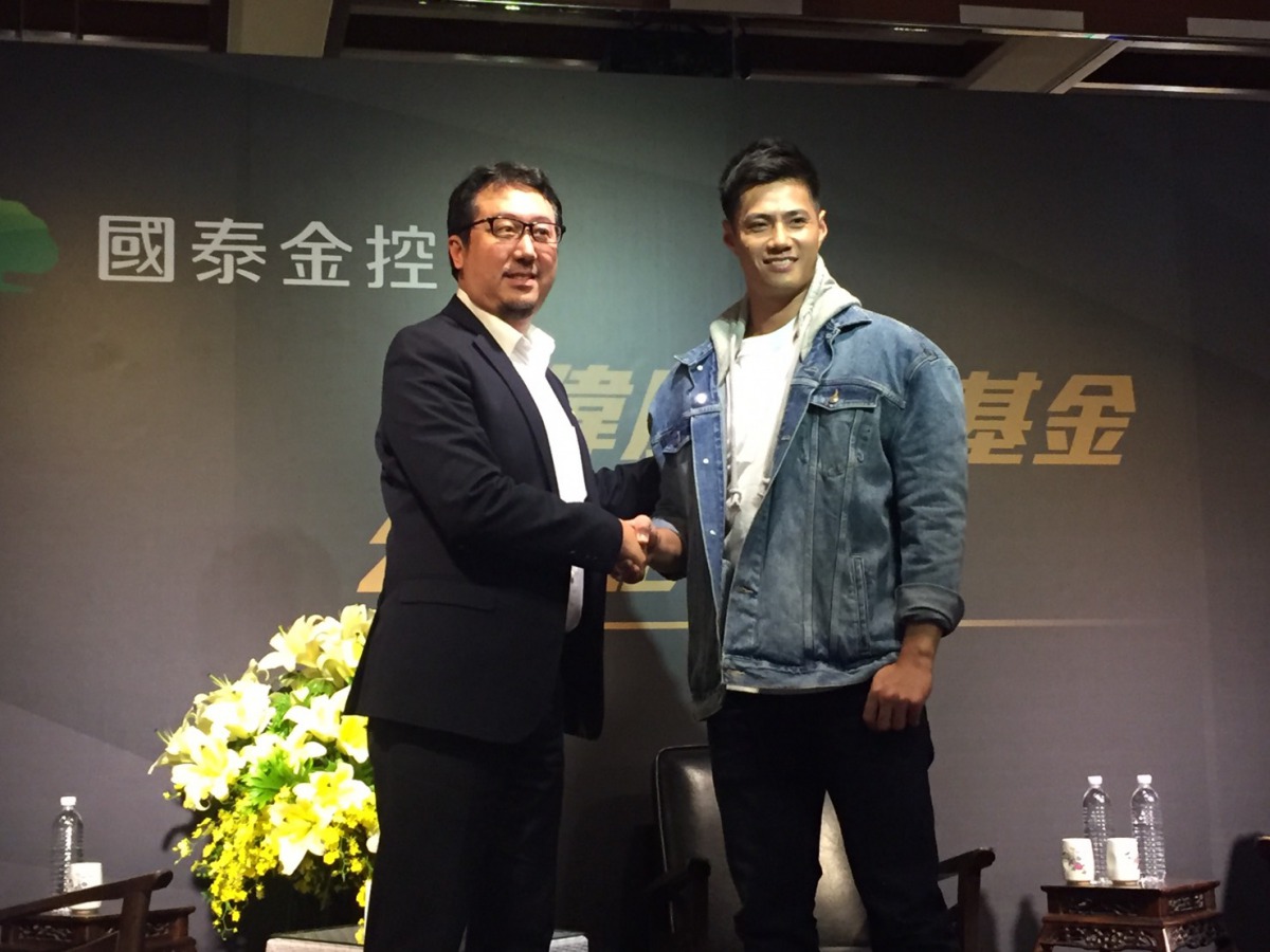 陳偉殷與邊中健一同投入動物保育。朱曼寧/攝影