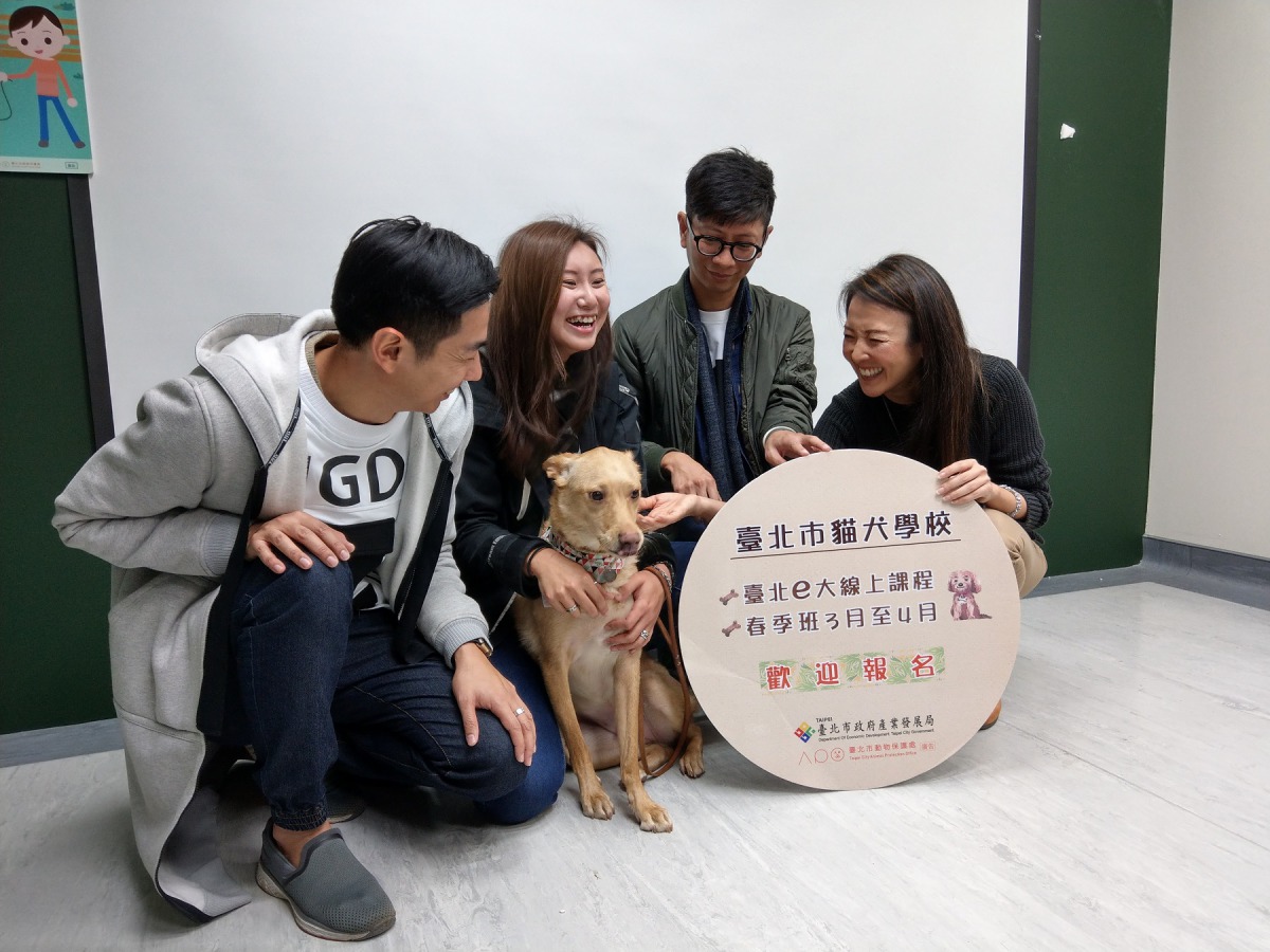 北市動保處處長嚴一峰指出，很多飼主常用人類的立場去思考狗的行為，這可能會影響人寵關係。陳璽安/攝