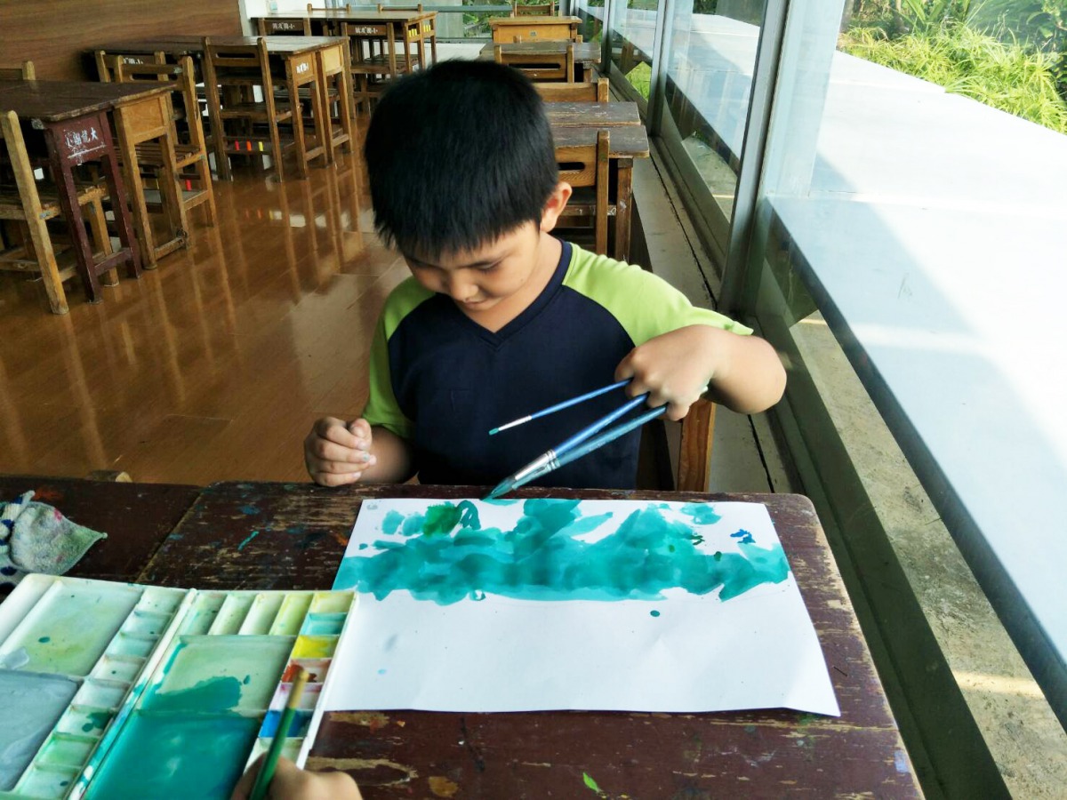 歡迎喜愛畫畫的小朋友參加「寫生比賽」，帶著畫筆把美麗的濕地記錄下來。台北市動保處/提供