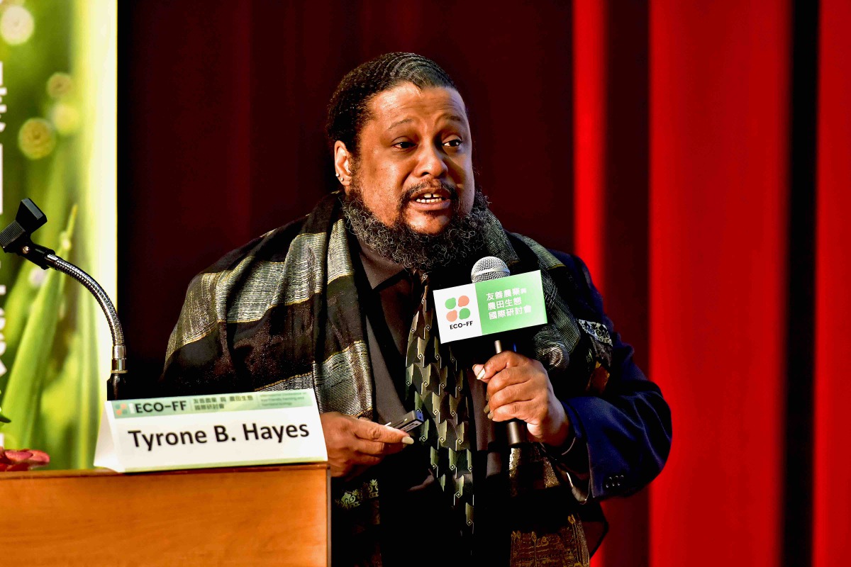 美國加州大學伯克利分校教授Dr. Tyrone B. Hayes專題講座：從寂靜的春天到寂靜的夜晚：蟾蜍與男人的故事。慈心有機農業展基金會/提供