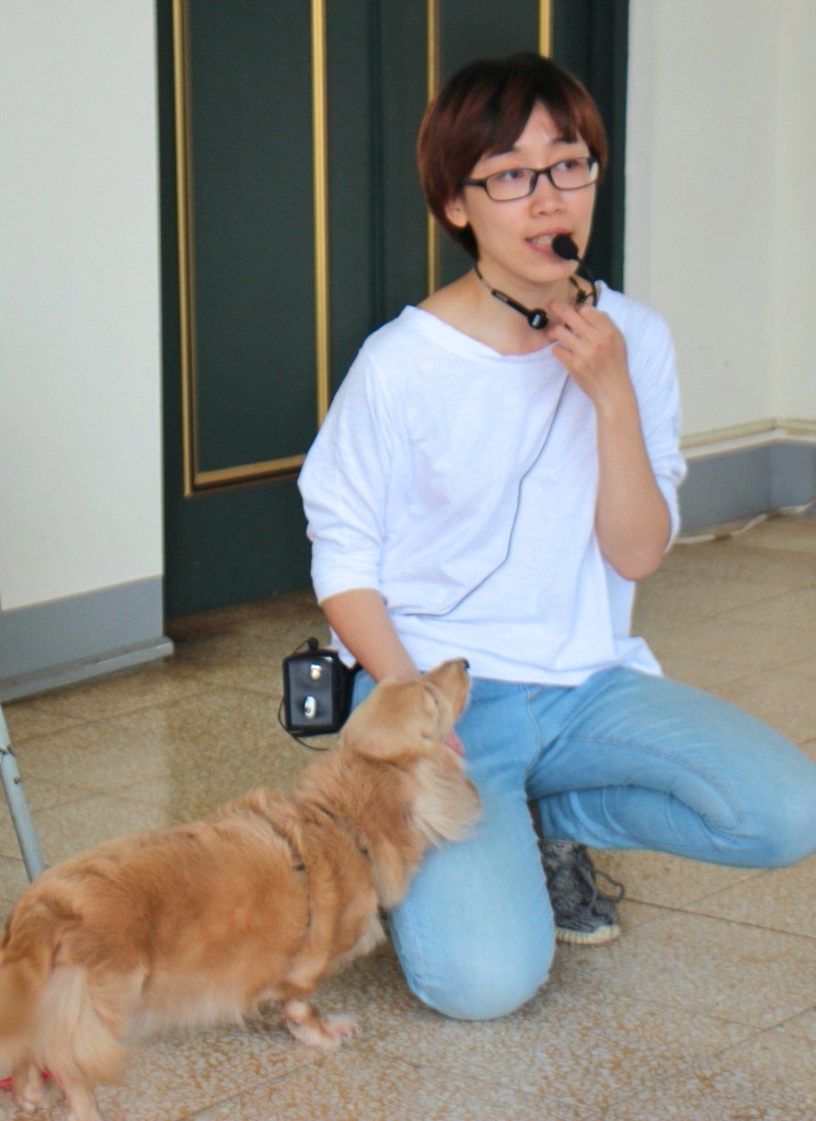 台中市「飼主犬隻行為訓練課程」由專業訓犬師團隊授課，讓飼主更瞭解愛犬的同時也能改善寵物行為問題。資料照，台中市動保處/提供