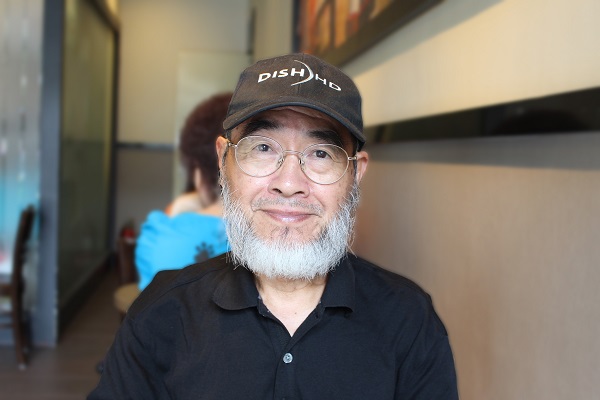 生態紀錄片導演劉燕明，29年來已拍了數百種鳥。　李娉婷/攝