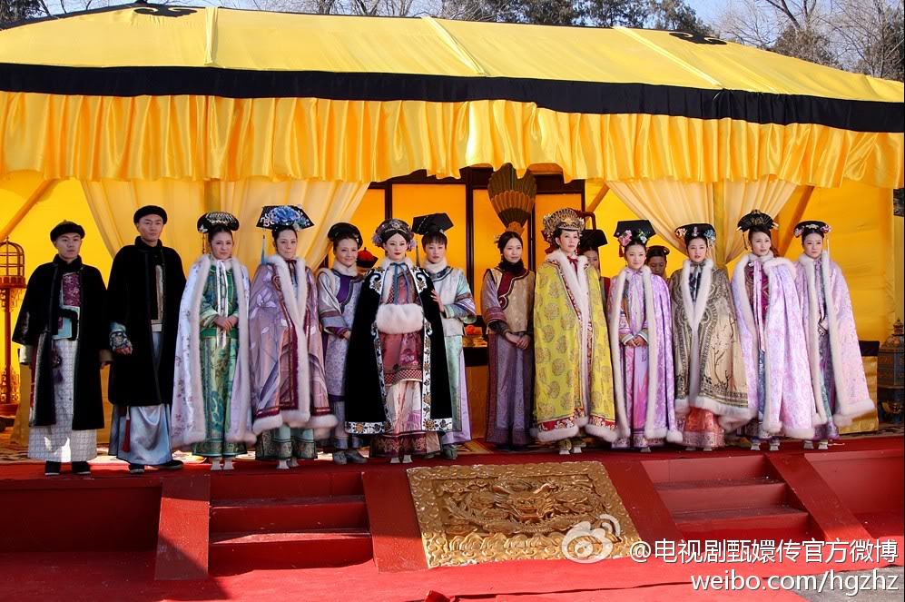 《後宮甄嬛傳》中戲服上的皮草都是合成材質。　取自網路