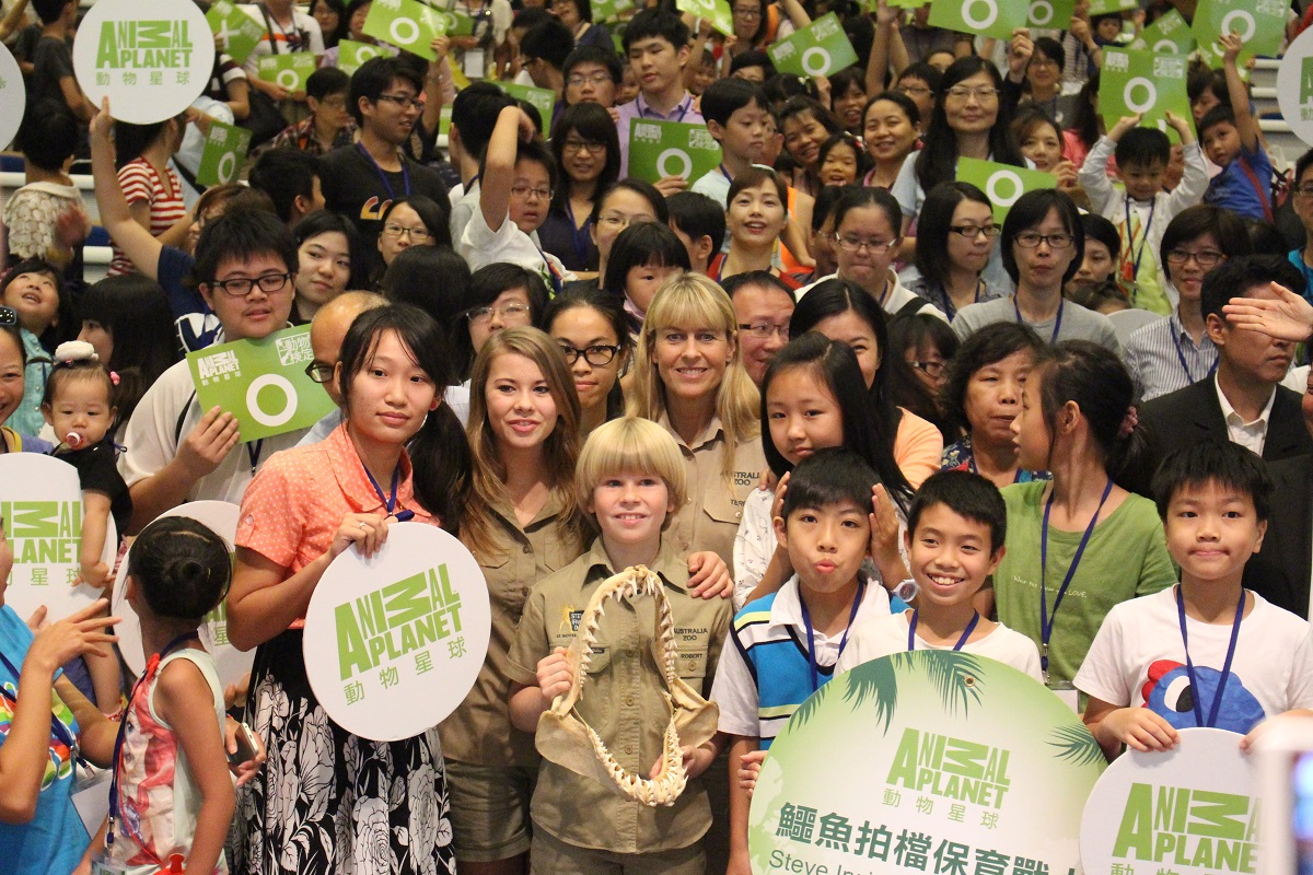 賓蒂、羅伯特、泰瑞與粉絲們互動,進行保育問答。 李娉婷/攝