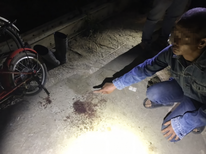越南籍移工指出殺狗所留下的血跡坦承殺狗。 台中市警察局豐原分局/提供
