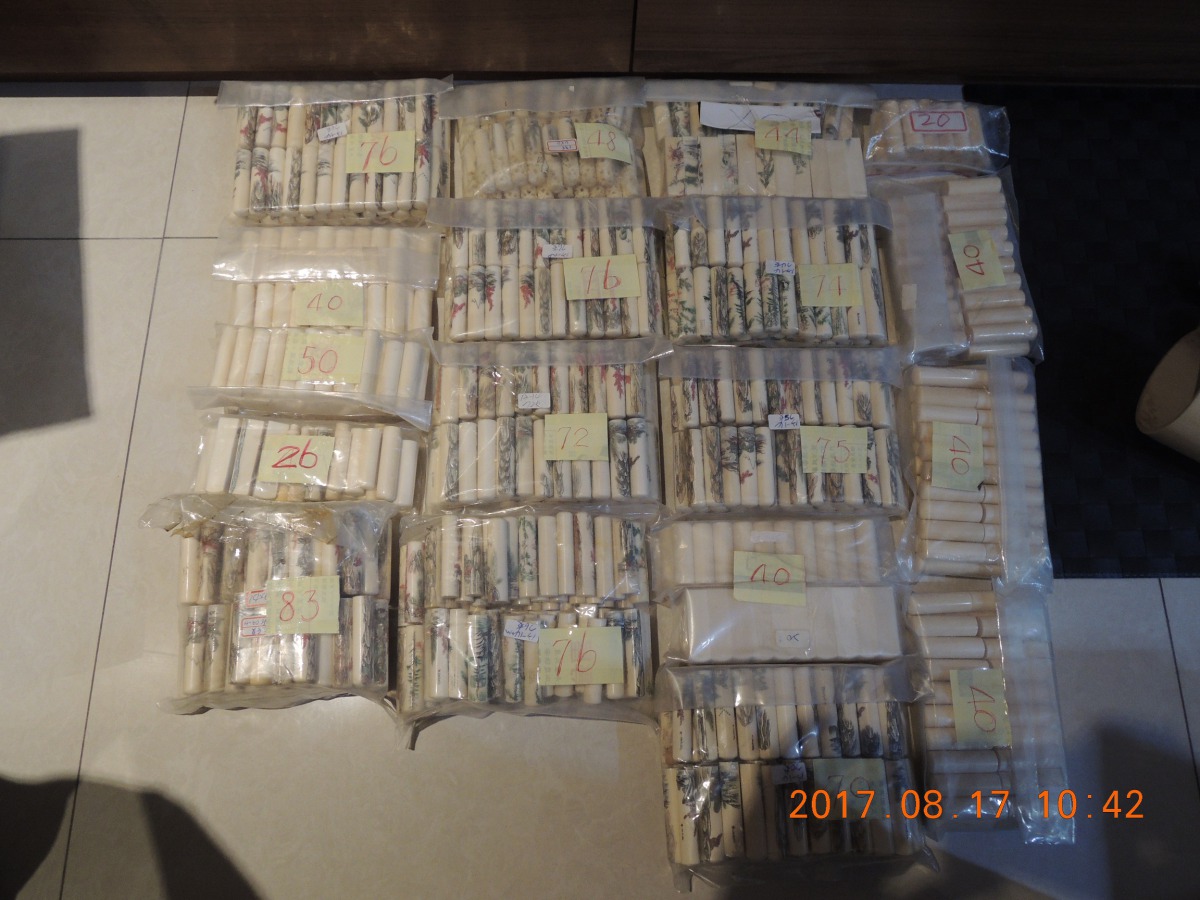 業者申報的庫存象牙印材。 林務局/提供