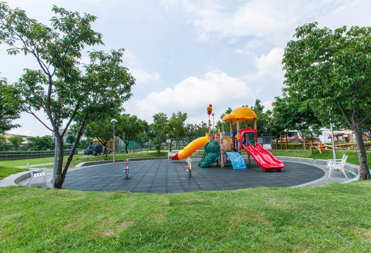 位在豐原的三陽公園是很多民眾來散步、遛狗地方，如今卻傳出毒狗的事件。 姚崇仁/翻攝