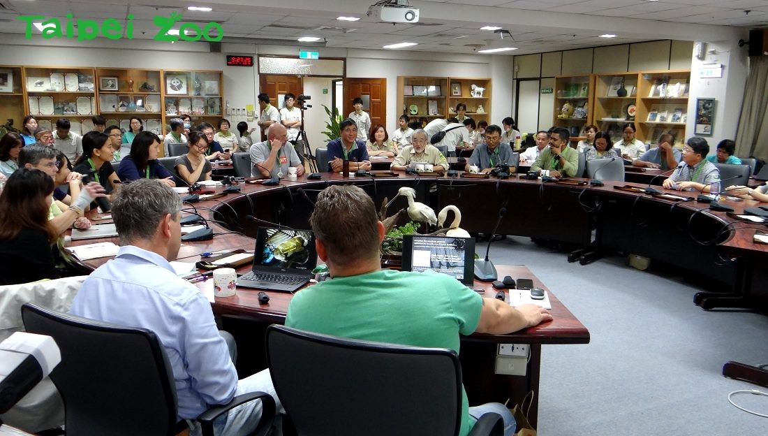 「2018國際犀牛輔助生殖技術工作坊」邀請12國動物專家前來取經。 台北市立動物園/提供