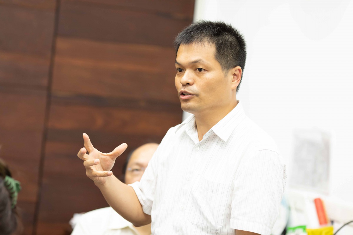 基隆動保所所長陳瑞濱表示設置標準最快在7月底就會上路。 基隆市政府/提供